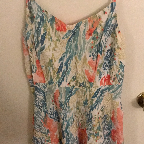 Old navy dress - Picture 2 of 3
